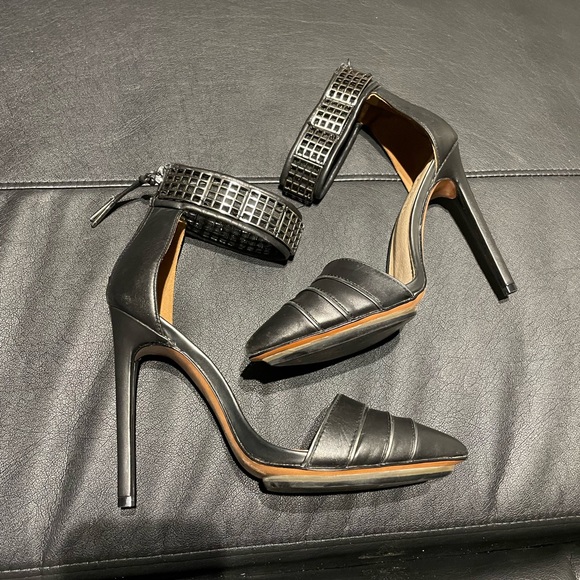 NWOT D’orsay Ankle Strap Metallic Plaques Leather Pointed High Pumps Stilettos - Picture 5 of 12